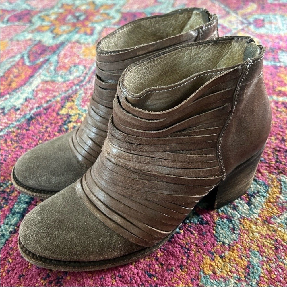 Freebird by Steven | Women’s Brown Leather/Suede Strappy Cain Ankle Boots Size 8 - Picture 8 of 15